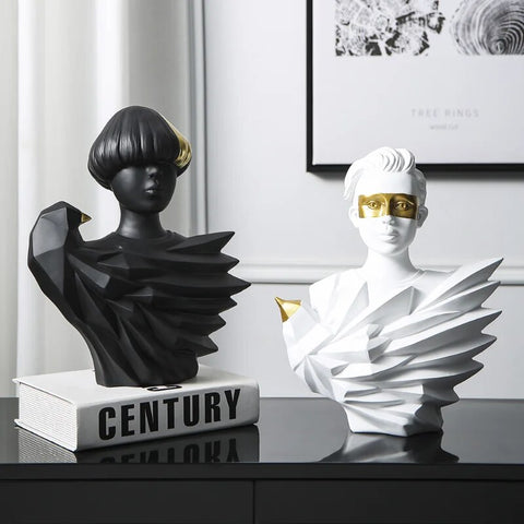 Statue Femme <br> Contemporaine 31 à 41 cm