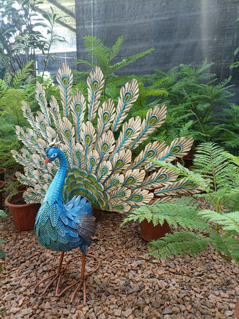 Statue Paon en métal 81 cm