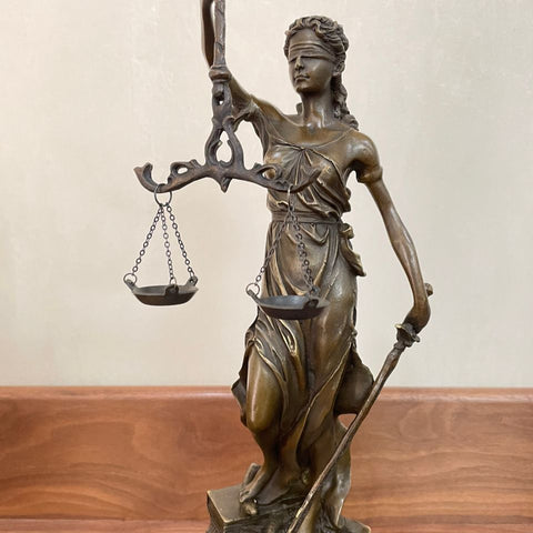 Statue de la Justice - Thémis - en Bronze 34 cm