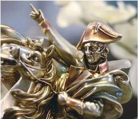 Statue Napoléon à cheval argenté 33 cm