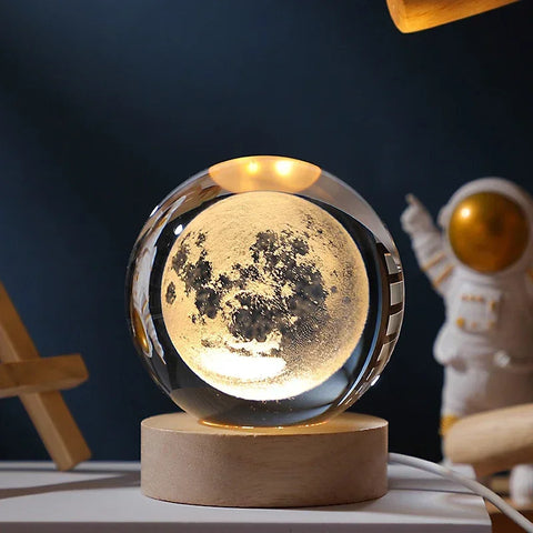 Boule Cristal 3D Rotative avec Lumières LED - Objet Déco Astronomie
