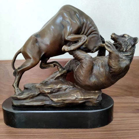 Statue Taureau Bronze <br/> Attaque sur l'Ours