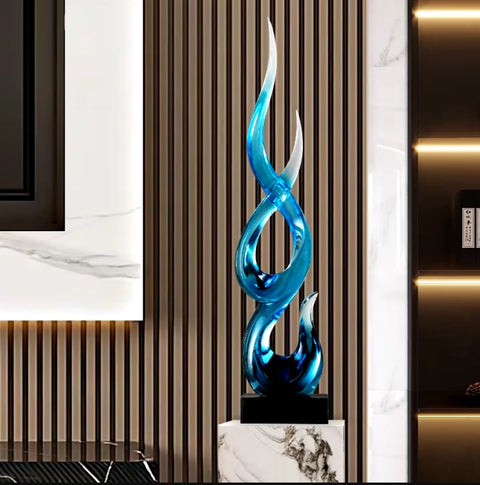 Sculpture abstraite en résine bleu transparent 67 cm