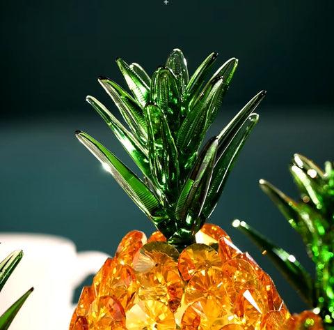 Sculputre ananas coloré en verre 14 cm
