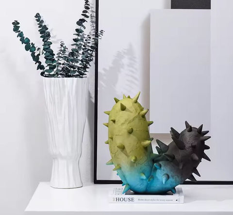 Sculpture Cactus Design en résine 36 cm