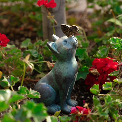Statue chat avec papillon pour extérieur 20 cm