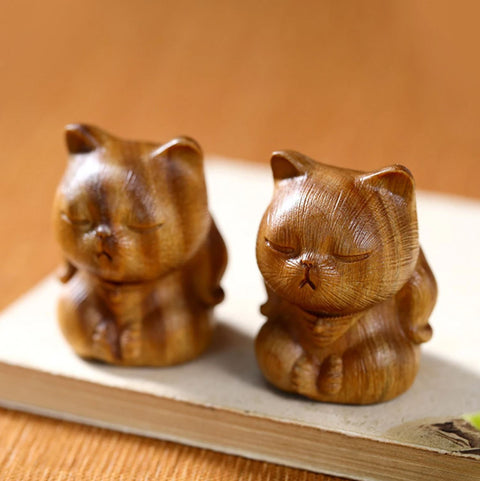 Statuette chat en bois 8 cm