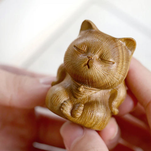 Statuette chat en bois 8 cm
