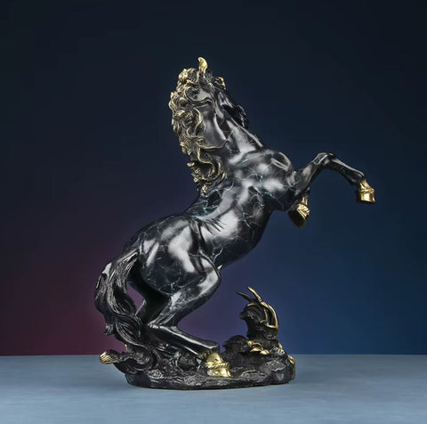 Sculpture cheval cabré en laiton effet marbre noir 27 cm
