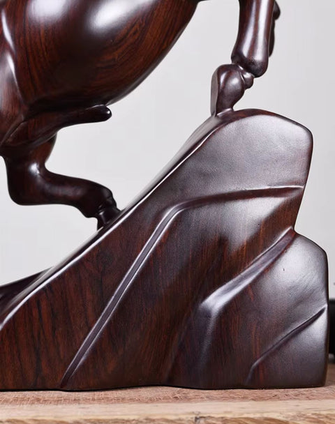 Statue de Cheval en Bois Massif 20 cm