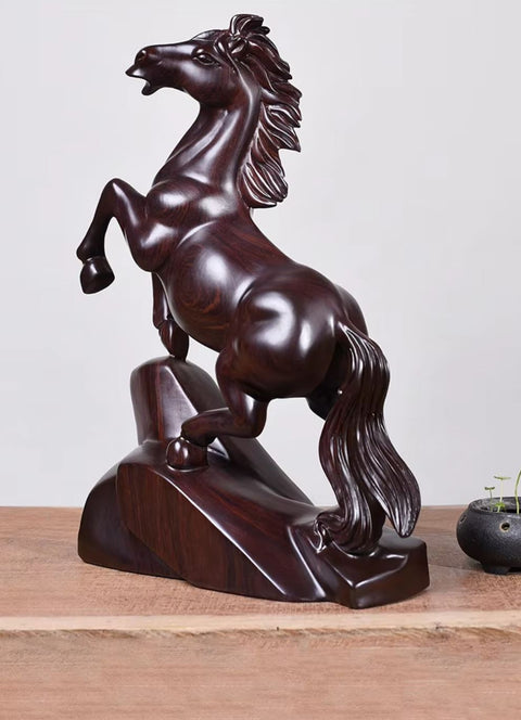 Statue de Cheval en Bois Massif 20 cm