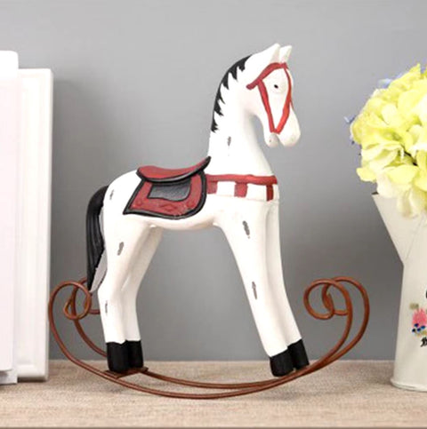 Statue cheval à bascule rétro en bois 24 cm