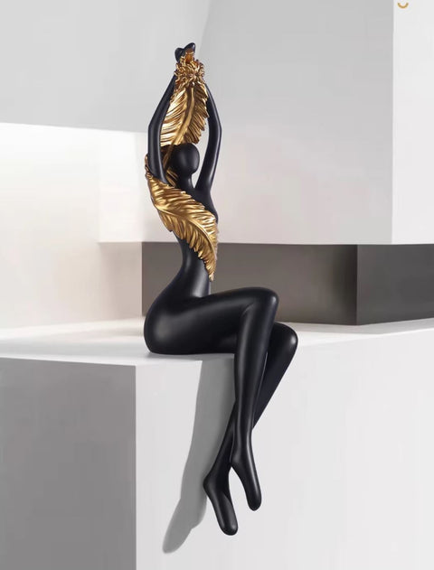 Statue moderne femme en résine - noir 55 cm