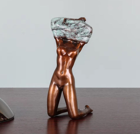 Statue en bronze femme nue 17 cm