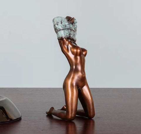 Statue en bronze femme nue 17 cm