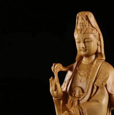 Statue Bouddha en bois 17 cm