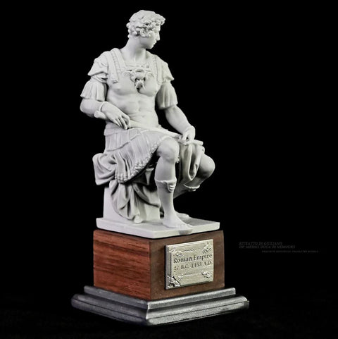 Statue soldat empire romain 13 cm