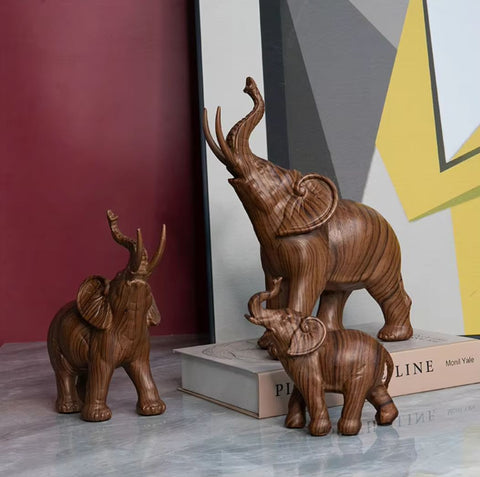 Statue éléphant en résine imitation bois 26 cm