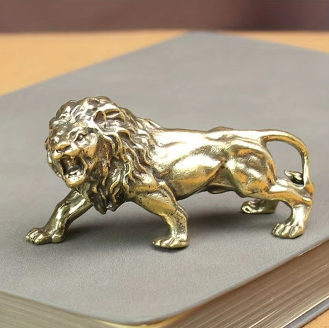 Statue lion en métal 4 cm