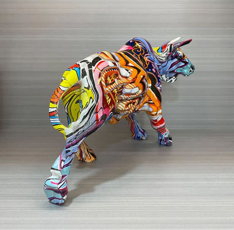 Statue Taureau resine graffiti 18 cm
