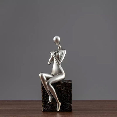 Statue Femme <br/> Contemporaine Assise