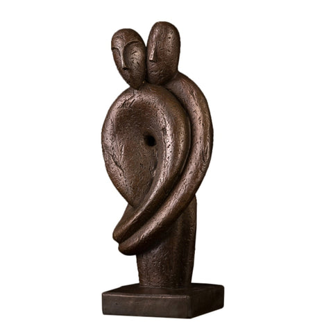 sculpture bronze couple
