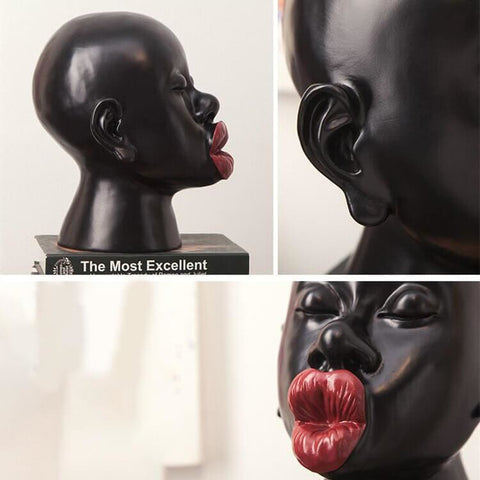 Statue Femme <br/> Le Baiser 32 cm