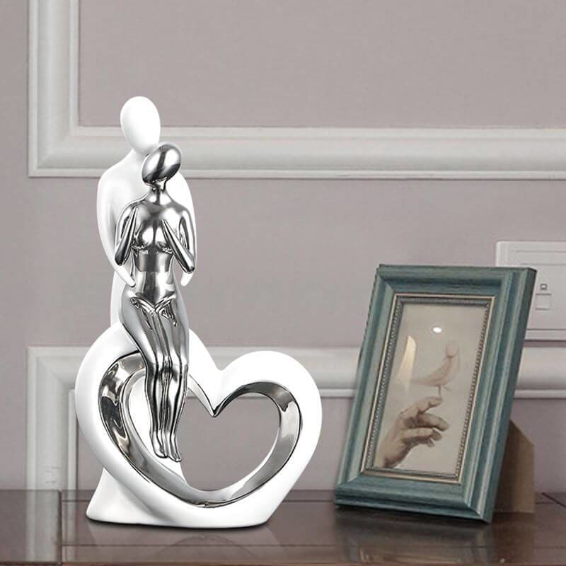 Statue Couple Design | Omega Statue
