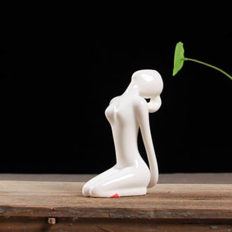 Statue Femme <br/> Yoga Zen 8 à 14 cm